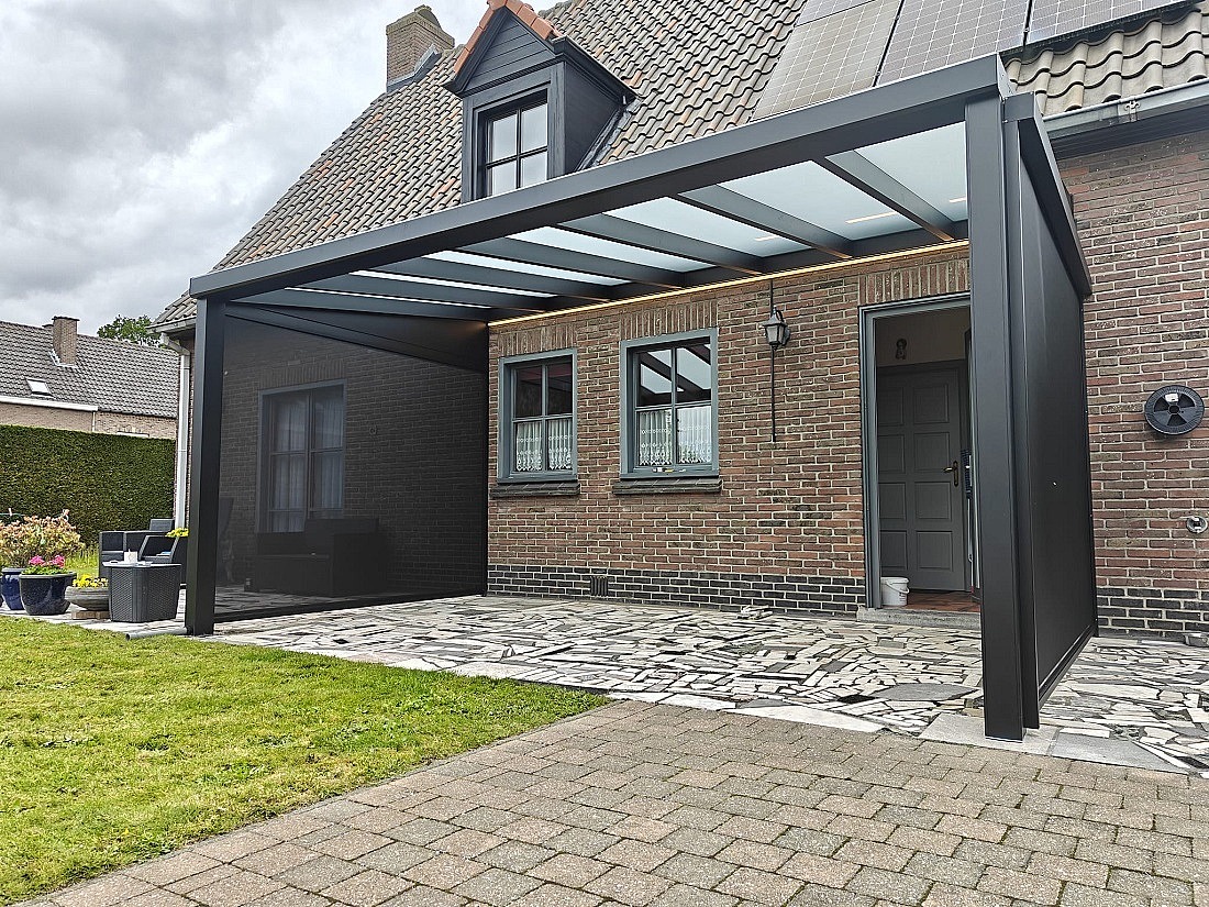 Overkapping met glas