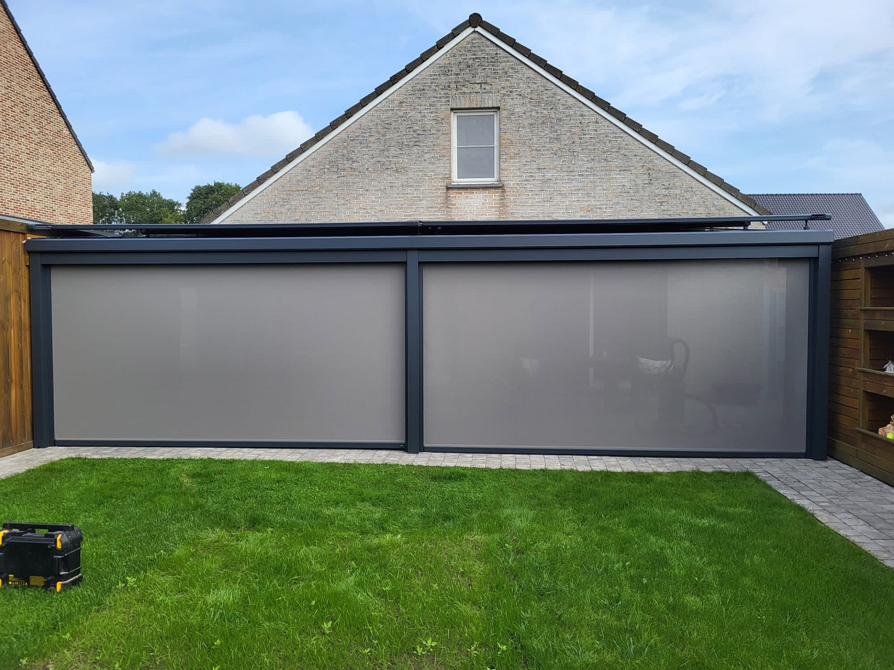 Zipscreens 4