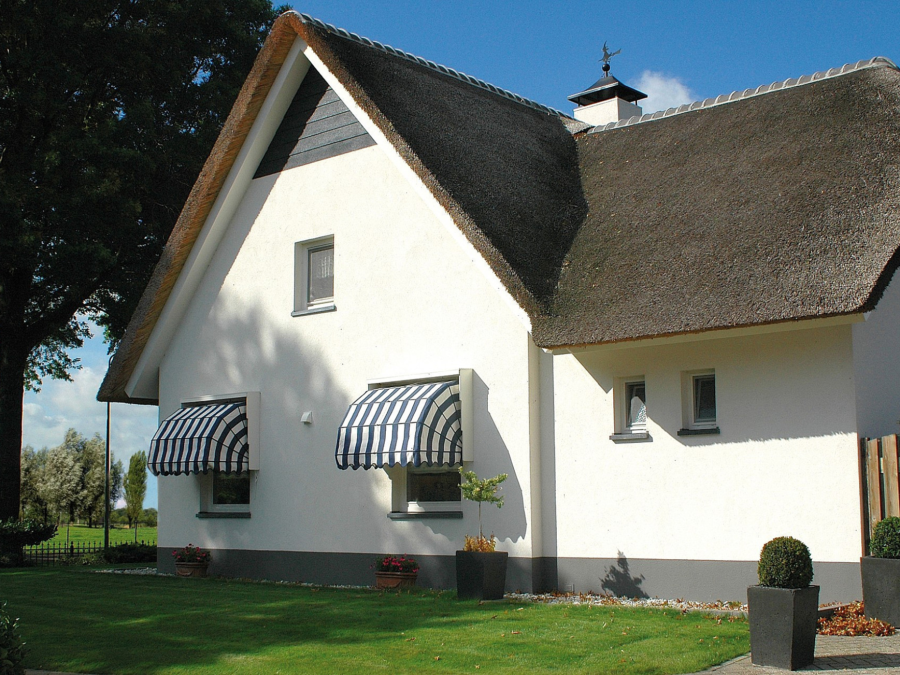 Markies aluminium markiezen lange levensduur elektrische variant moderne uitstraling - uitval