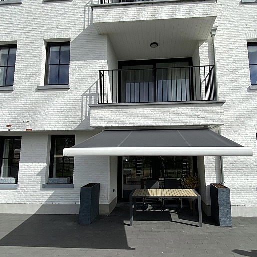 V360 - St. Tropez | Geel