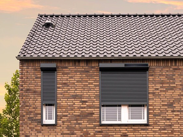 Rolluiken elektrische bediening op maat gemaakt