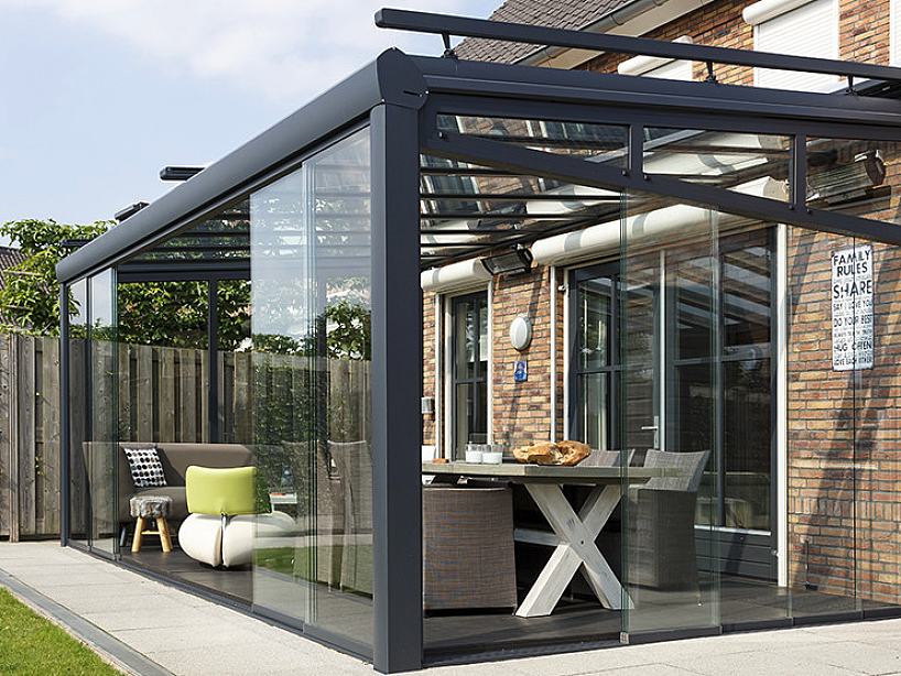 glazen schuifwanden glaswanden - glazen schuifdeuren - glas panelen - buitenzonwering - glaspanelen op maat maken - hoge kwaliteit